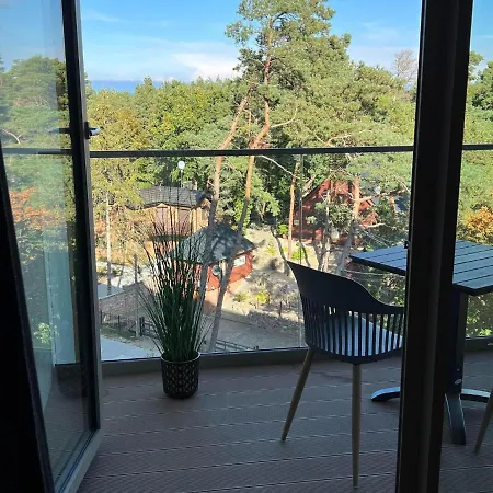 Comfortable Near The Sea, * ポビエロボ