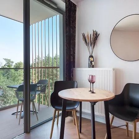 Comfortable Near The Sea, アパート