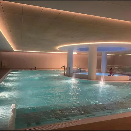 Comfortable Near The Sea, * ポビエロボ