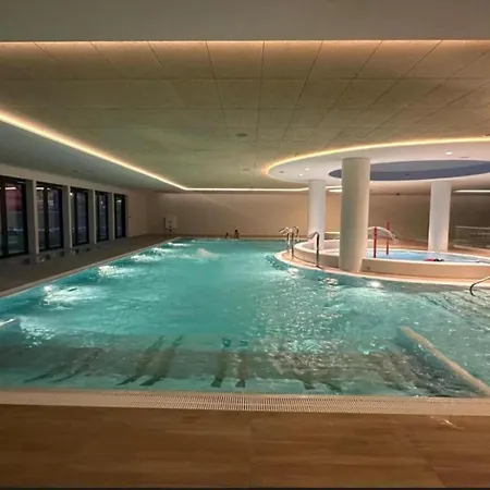 アパート Comfortable Near The Sea, *