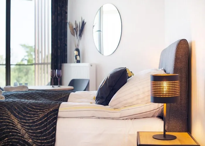 Comfortable Near The Sea, * פוביירובו