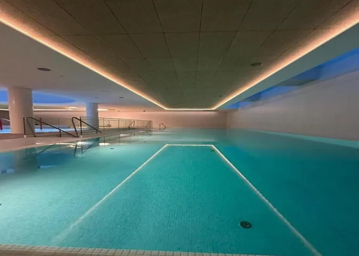 Comfortable Near The Sea, * פוביירובו